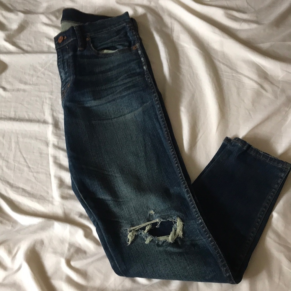 Madewell High Rise Distressed skinny jeans